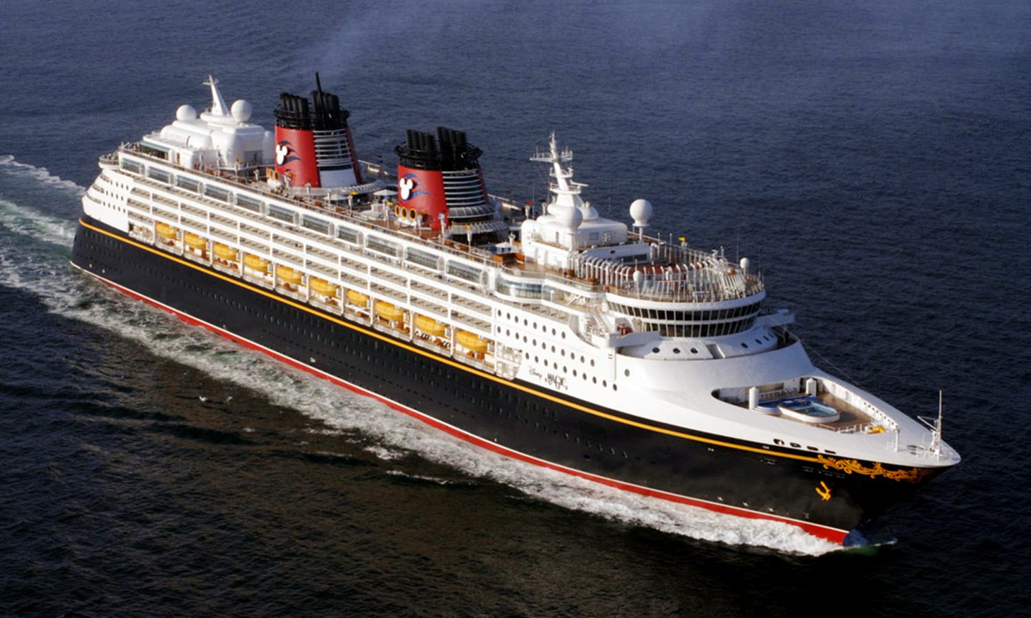 Disney Magic op zee, foto van Patrick Parez