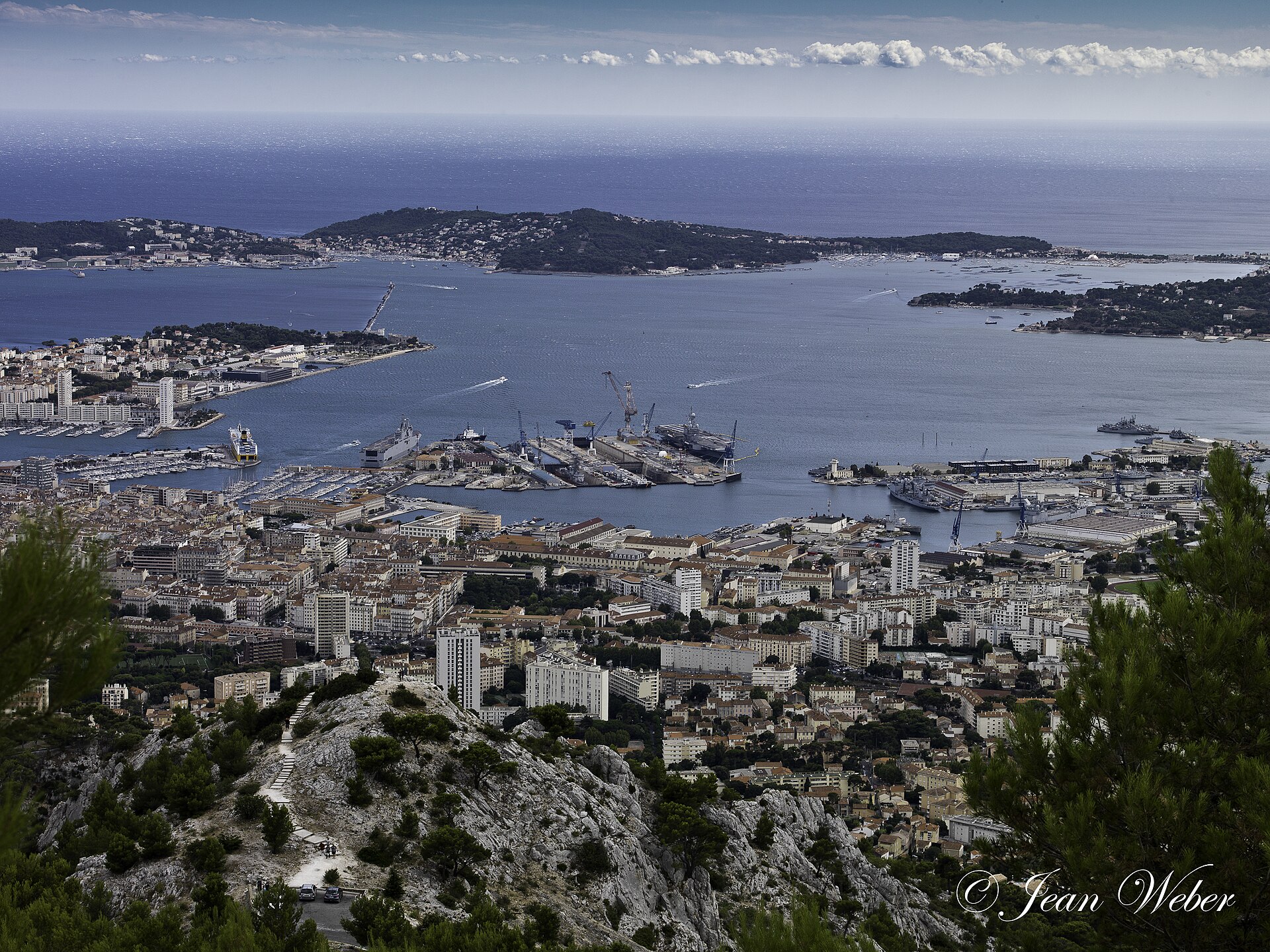 Panorama over de rede van Toulon in Zuid-Frankrijk