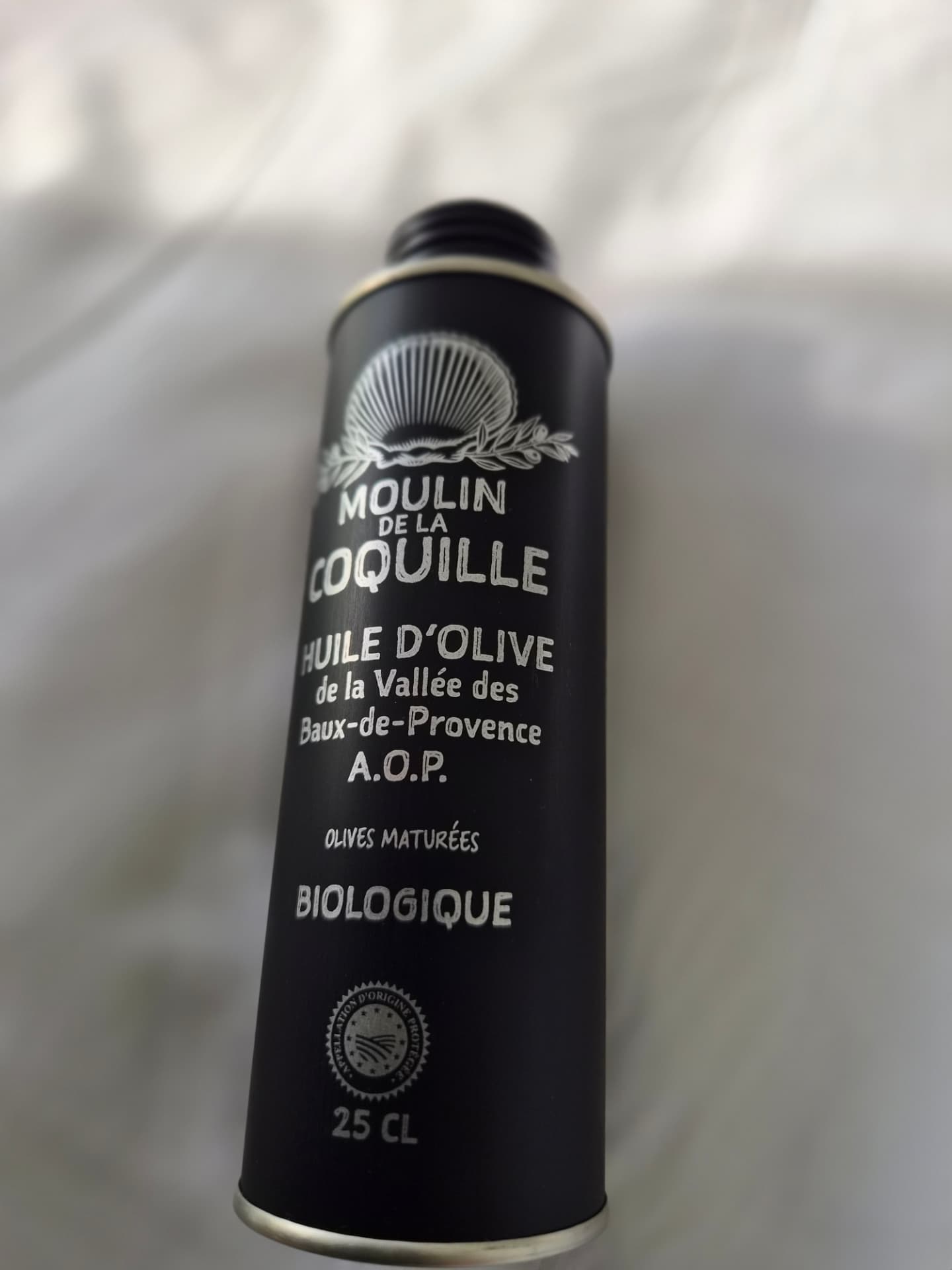 Biologische olijfolie uit de Vallée des Baux-de-Provence