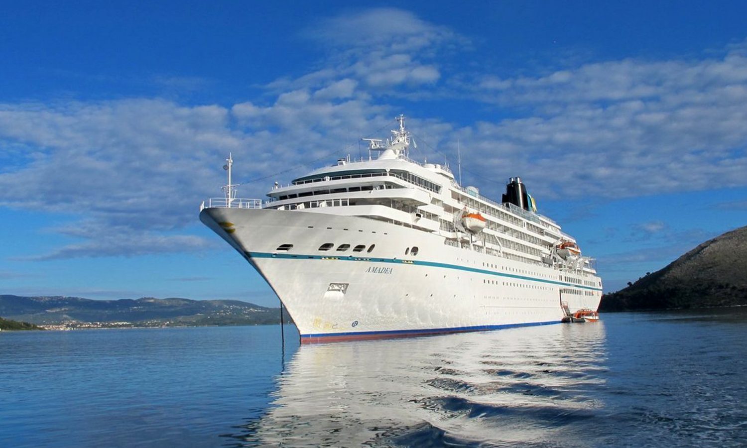 Amadea op zee, foto van Patrick Parez