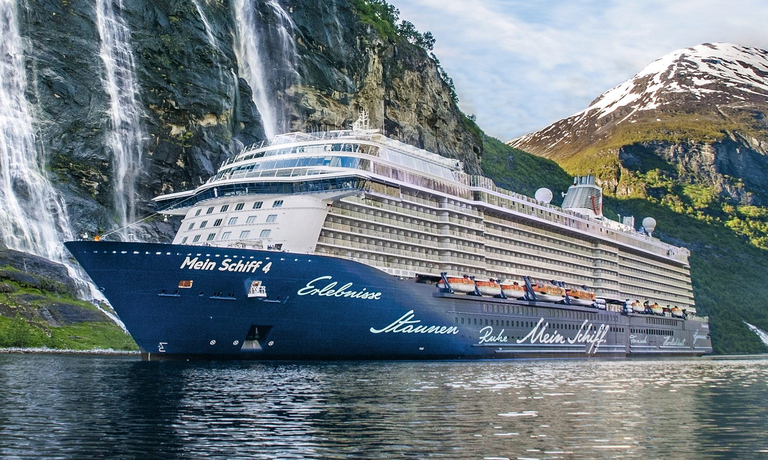 Mein Schiff 4 op zee, foto van Patrick Parez