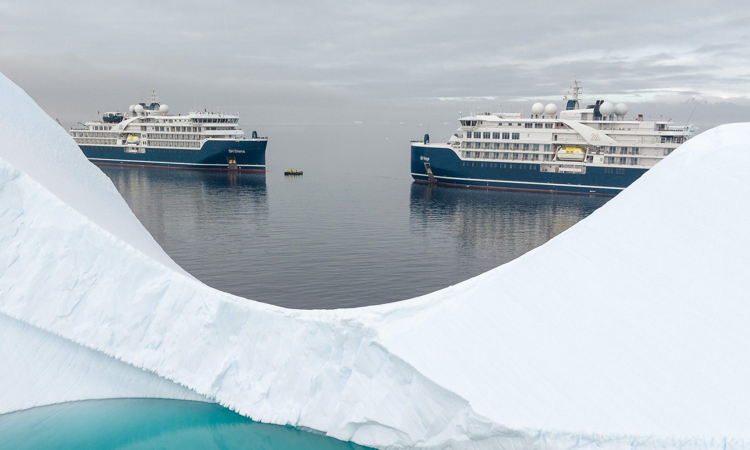 SH Diana en Vega Antarctica website — swan hellenic