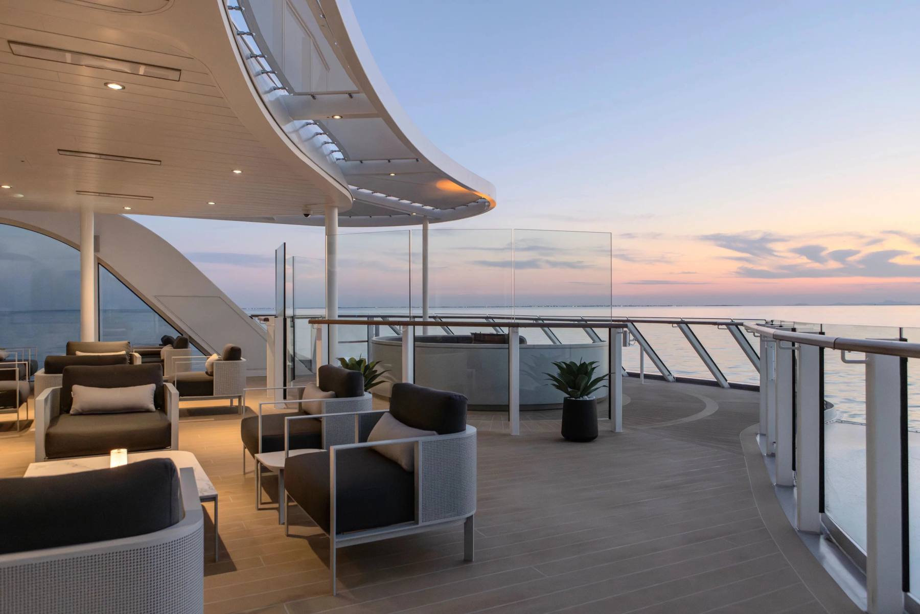 Panorama Lounge aan boord van Silver Ray