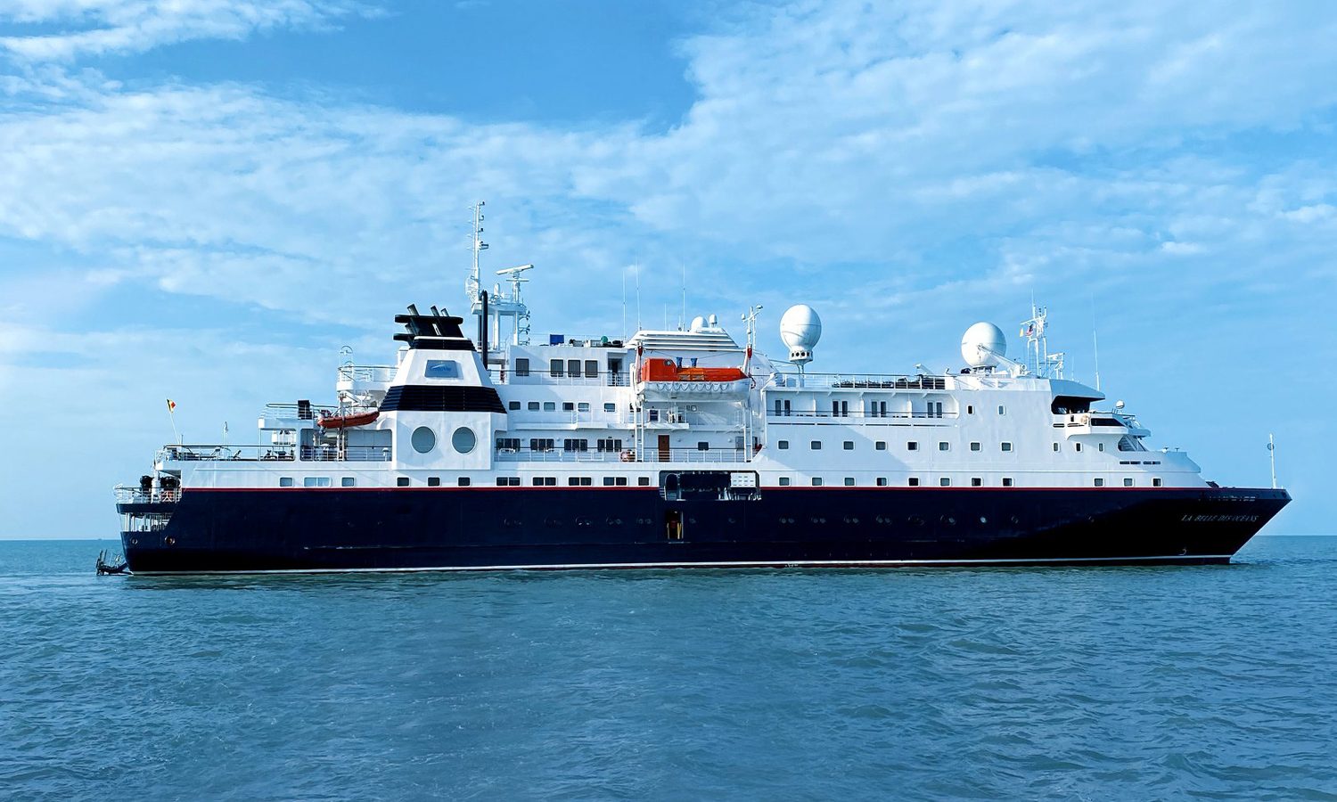 La Belle des Oceans op zee, foto van Patrick Parez