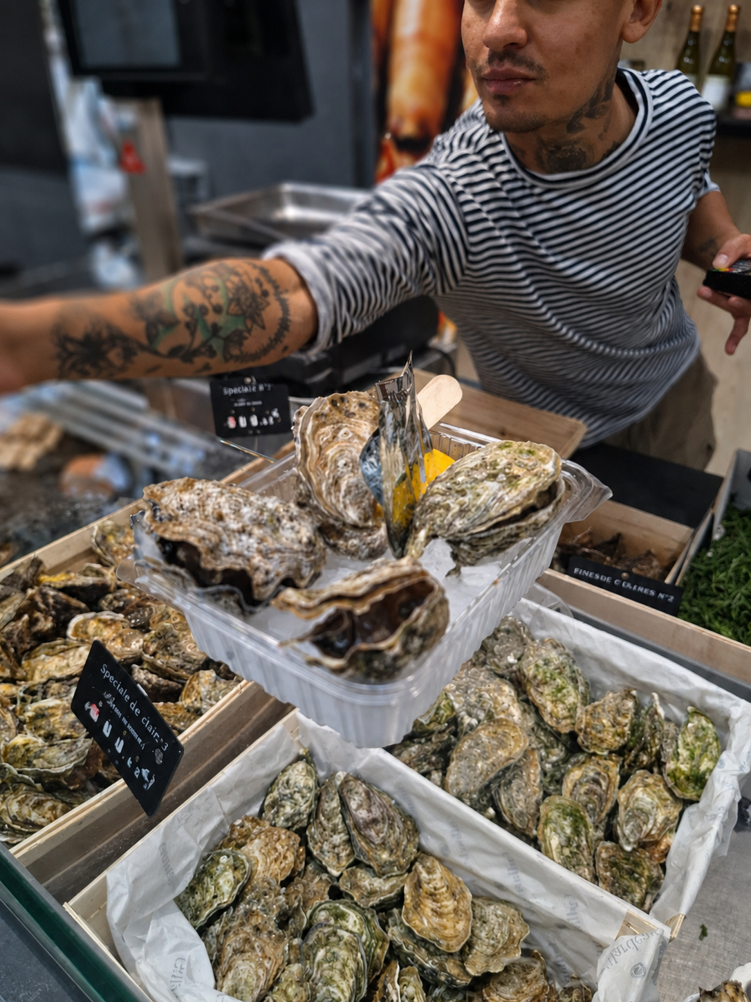 Verse oesters op de markt van Wazemmes