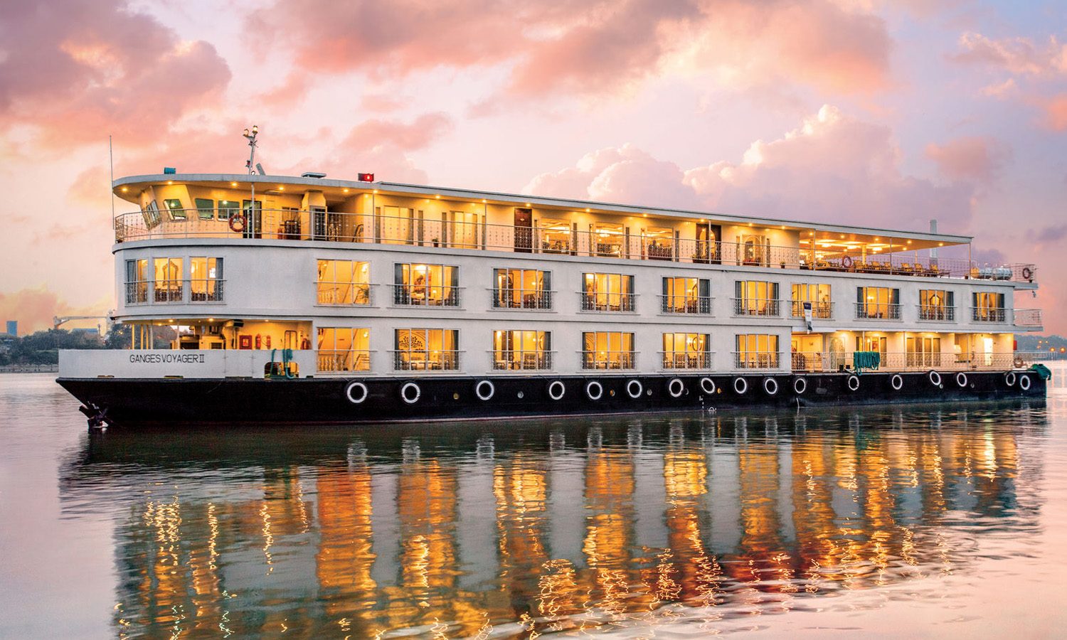 Ganges Voyager II (charter Uniworld River Cruises) — uniworld boutique river cruises