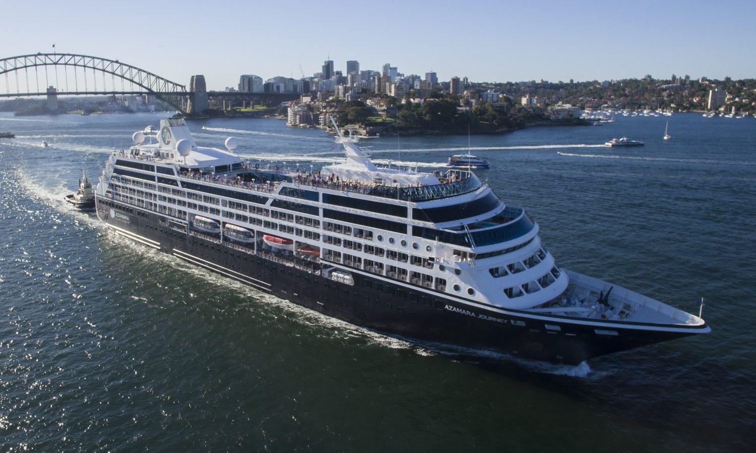 Azamara Journey op zee, foto van Patrick Parez