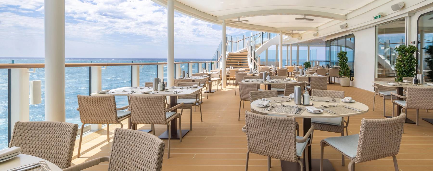 La Terrazza aan boord van Silver Ray