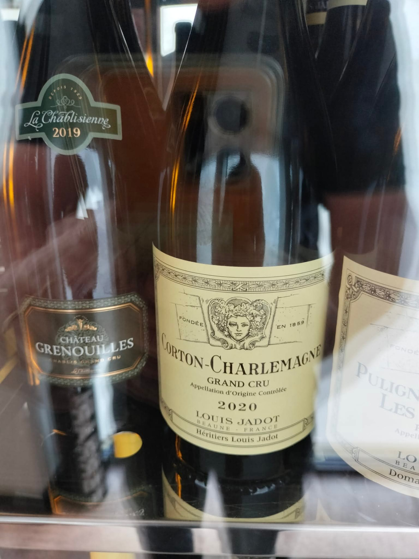 Grands crus uit Bourgogne in de wijnkast aan boord
