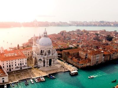 canmandawe-ftTsK4QinMw-unsplash-web-e1611929365436